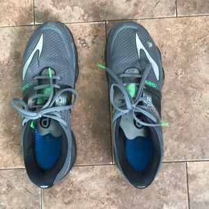 Brooks pure cadence 4 men's 12.5